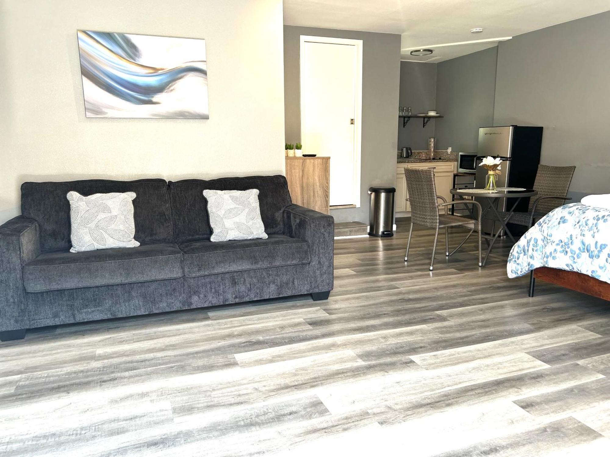 Spacious Studio With Private Entry Moreno Valley Exteriör bild