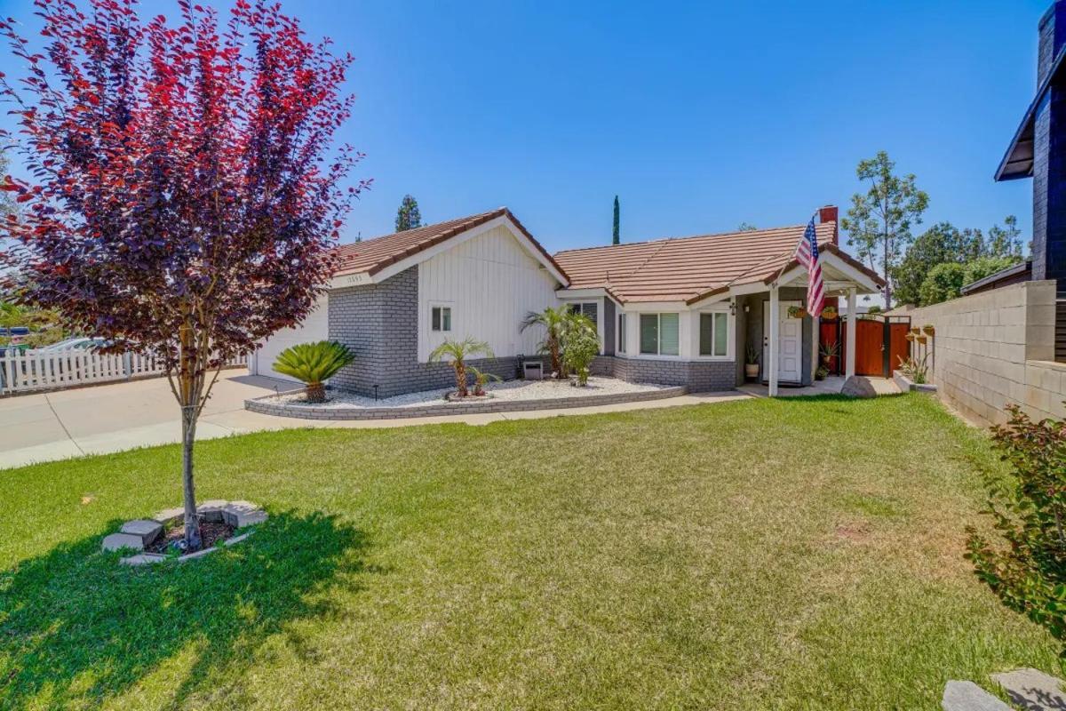 Spacious Studio With Private Entry Moreno Valley Exteriör bild